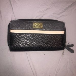 Jessica Simpson Wallet